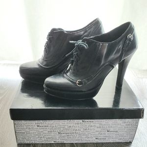 Nine west black heels